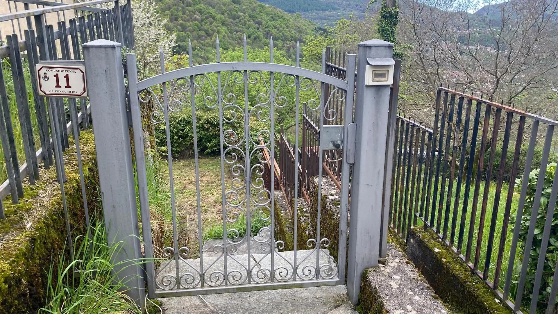 Willa La Casa Tra I Monti Ponna Superiore Włochy